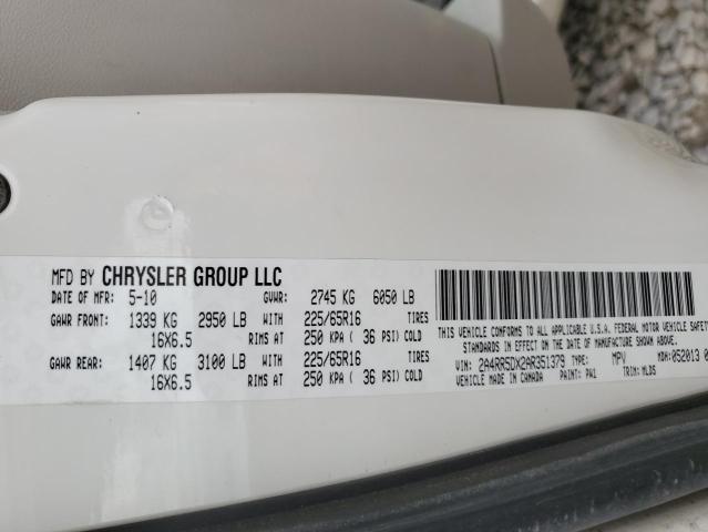 Photo 10 from auction – 2010 CHRYSLER TOWN & COU with VIN 2A4RR5DX2AR351379