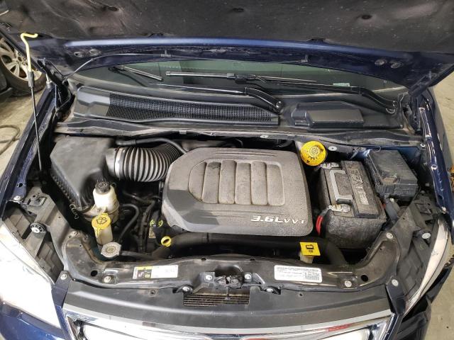 Photo 7 from auction – 2015 CHRYSLER TOWN & COU with VIN 2C4RC1GG6FR553645