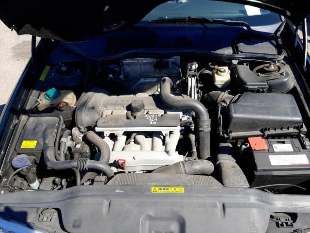 Photo 7 from auction – 2004 VOLVO C70 HPT with VIN YV1NC62D14J047144