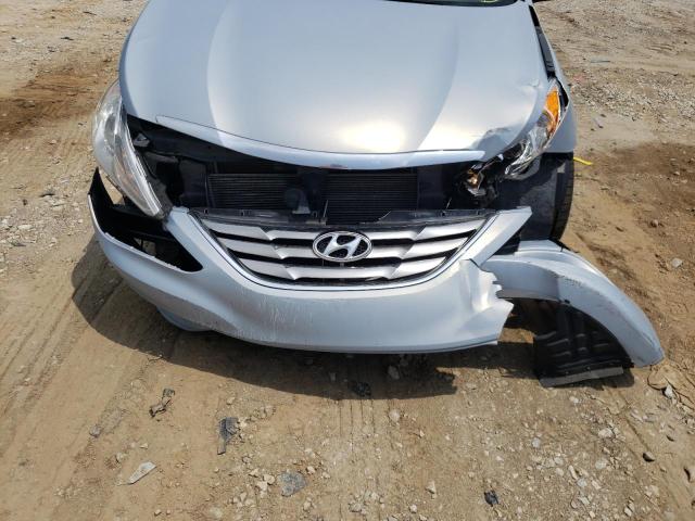 Photo 9 from auction – 2013 HYUNDAI SONATA SE with VIN 5NPEC4AC6DH678130