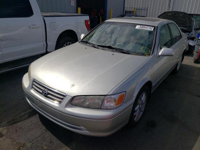 Photo 2 from auction – 2000 TOYOTA CAMRY LE with VIN JT2BF28K5Y0277207