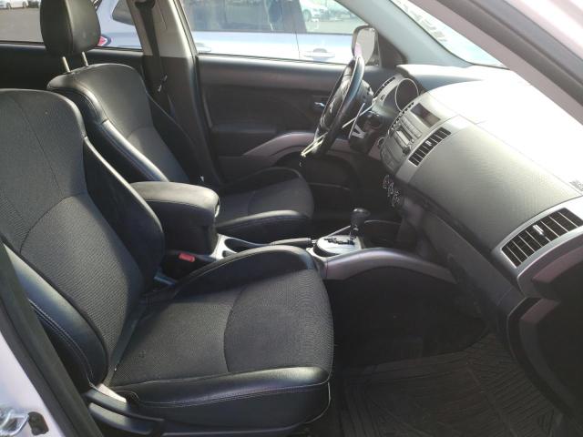 Photo 5 from auction – 2010 MITSUBISHI OUTLANDER with VIN JA4AT3AW8AZ001081