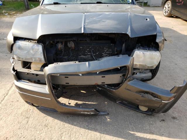 Photo 9 from auction – 2010 CHRYSLER 300 TOURIN with VIN 2C3CA4CD2AH101705