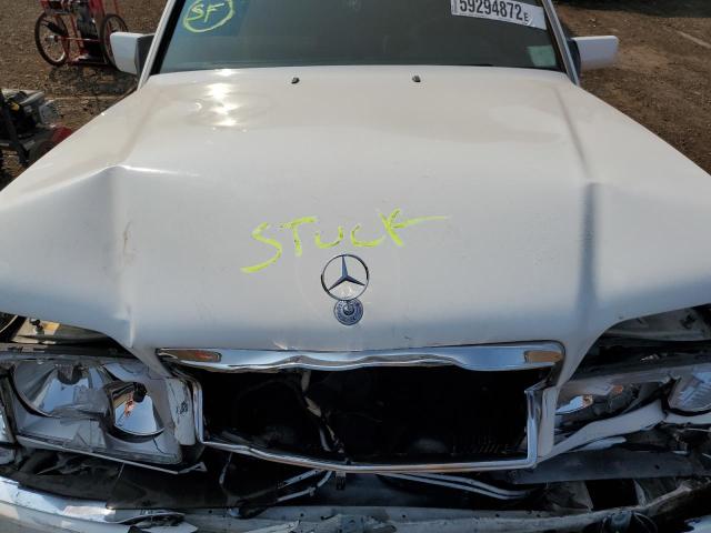 Photo 7 from auction – 1994 MERCEDES-BENZ E 320 with VIN WDBEA32E1RC036660