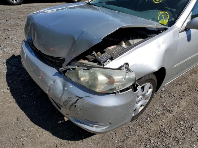 Photo 9 from auction – 2004 TOYOTA CAMRY LE with VIN 4T1BE32K54U807862