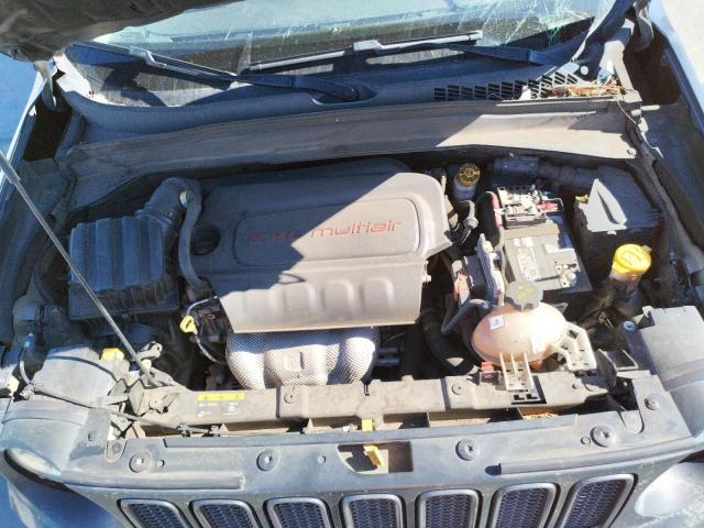 Photo 7 from auction – 2017 JEEP RENEGADE T with VIN ZACCJBCB3HPE52548