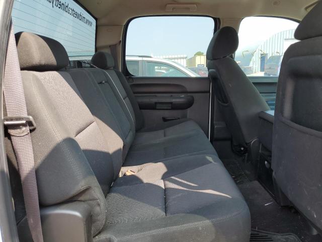 Photo 6 from auction – 2011 GMC SIERRA K25 with VIN 1GT120CG2BF250105