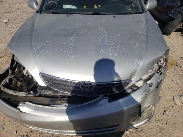Photo 7 from auction – 2003 TOYOTA CAMRY LE with VIN 4T1BF30K23U561061