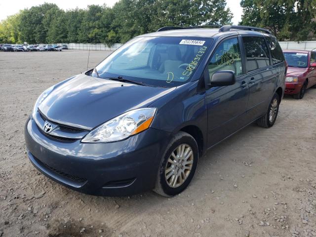 Photo 2 from auction – 2010 TOYOTA SIENNA LE with VIN 5TDJK4CC8AS031975