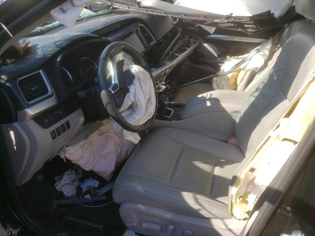 Photo 5 from auction – 2018 TOYOTA HIGHLANDER with VIN 5TDJGRFH6JS046965