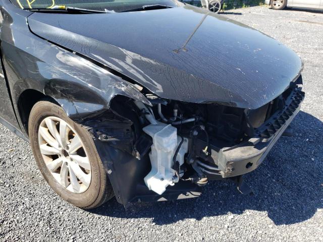 Photo 9 from auction – 2012 VOLKSWAGEN PASSAT S with VIN 1VWAP7A37CC016987