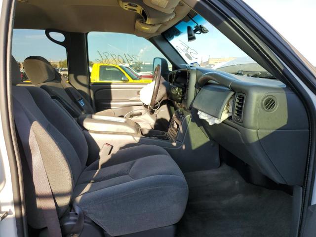 Photo 5 from auction – 2005 CHEVROLET SILVERADO with VIN 1GCHC23205F880057