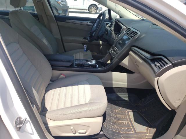 Photo 5 from auction – 2017 FORD FUSION SE with VIN 3FA6P0HD5HR241552