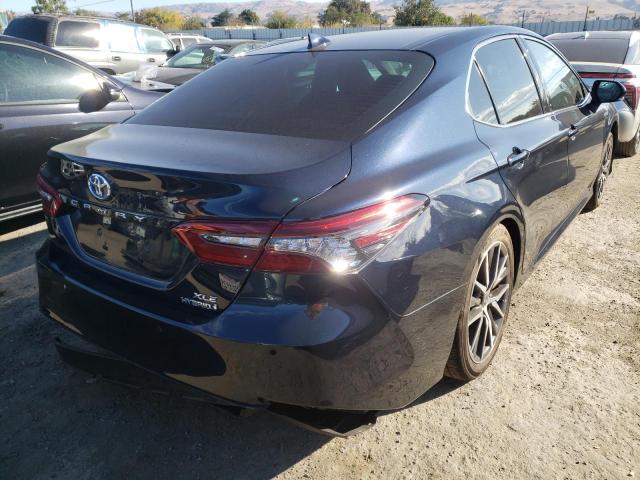 Photo 4 from auction – 2021 TOYOTA CAMRY XLE with VIN 4T1F31AK2MU560488