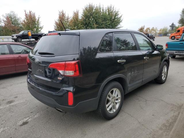 Photo 4 from auction – 2015 KIA SORENTO LX with VIN 5XYKT3A68FG649309