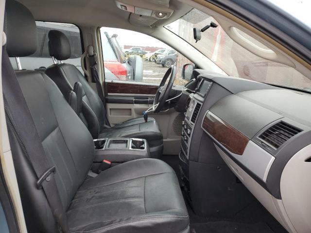 Photo 5 from auction – 2010 CHRYSLER TOWN & COU with VIN 2A4RR8D14AR320440