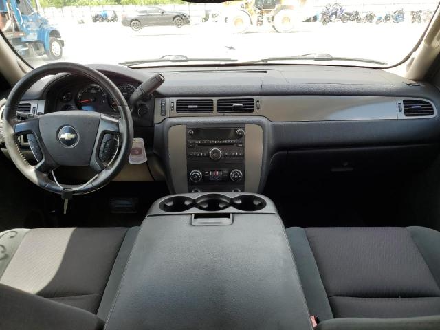 Photo 9 from auction – 2009 CHEVROLET SUBURBAN C with VIN 1GNFC16J89R257592