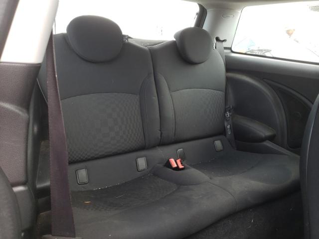 Photo 6 from auction – 2008 MINI COOPER with VIN WMWMF33548TU65204
