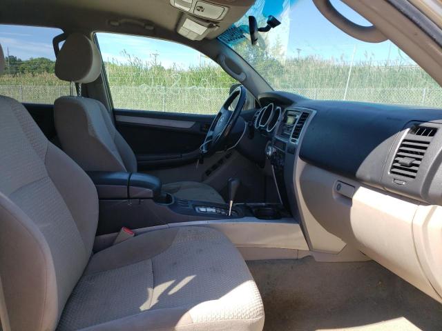 Photo 5 from auction – 2005 TOYOTA 4RUNNER SR with VIN JTEBU14R950066383