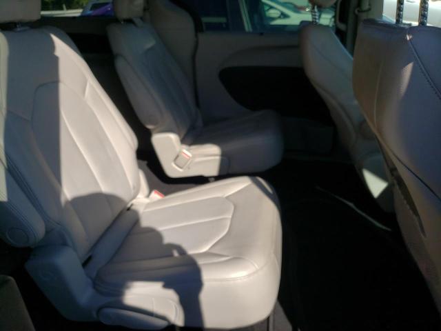 Photo 6 from auction – 2017 CHRYSLER PACIFICA T with VIN 2C4RC1BG0HR670048