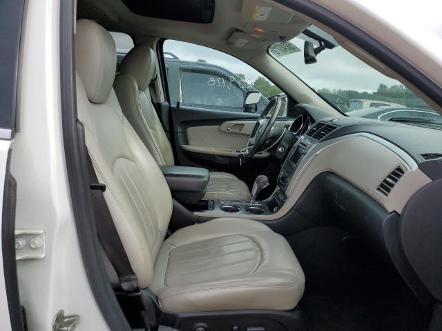 Photo 5 from auction – 2010 CHEVROLET TRAVERSE L with VIN 1GNLRHED9AS112838