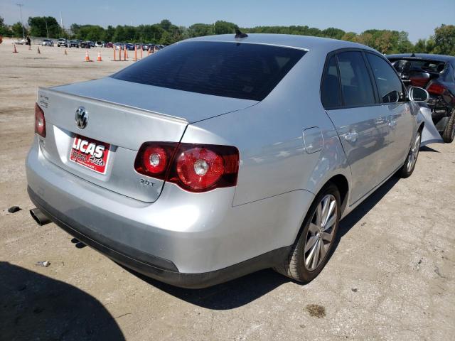 Photo 4 from auction – 2010 VOLKSWAGEN JETTA WOLF with VIN 3VWRJ7AJ9AM041307