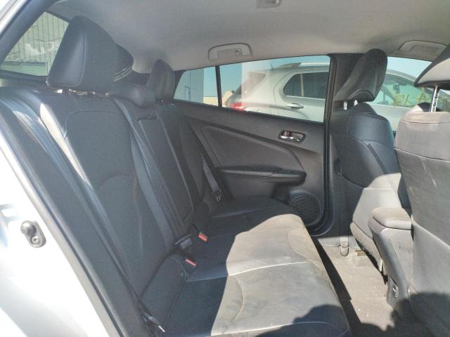 Photo 6 from auction – 2017 TOYOTA PRIUS with VIN JTDKARFU4H3035168