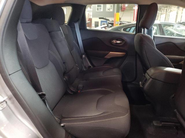 Photo 6 from auction – 2017 JEEP CHEROKEE L with VIN 1C4PJMCB1HW638721