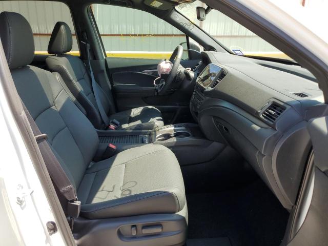 Photo 5 from auction – 2022 HONDA PASSPORT E with VIN 5FNYF7H56NB004928