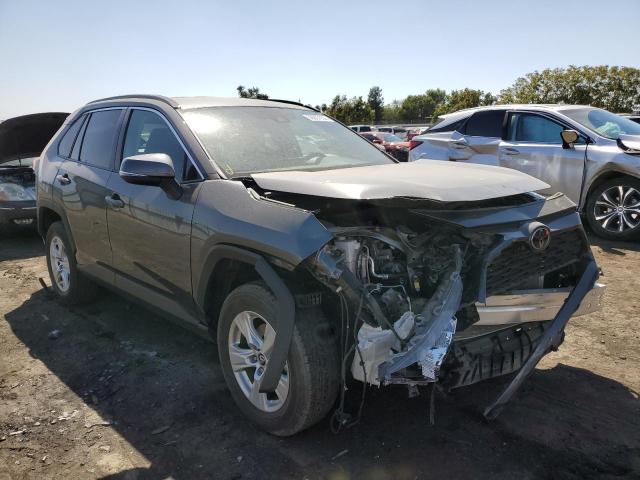 TOYOTA RAV4 XLE 2021 with VIN 2T3W1RFV8MC098308 - Photo from auction