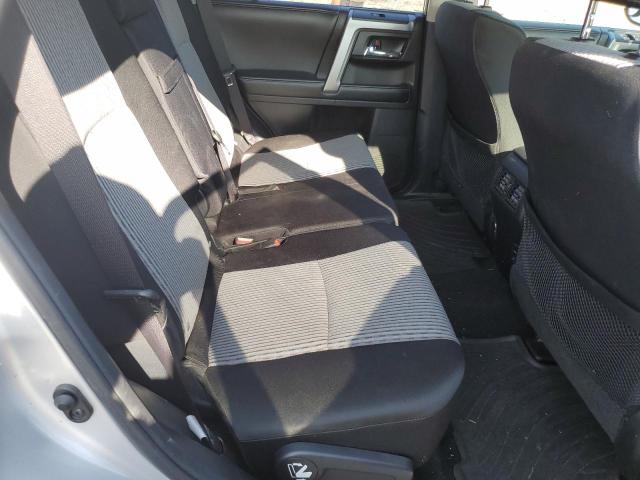 Photo 6 from auction – 2014 TOYOTA 4 RUNNER S with VIN JTEZU5JR6E5070565