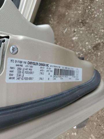 Photo 10 from auction – 2015 CHRYSLER TOWN & COU with VIN 2C4RC1BG1FR503565