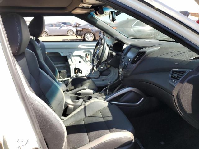 Photo 5 from auction – 2016 HYUNDAI VELOSTER T with VIN KMHTC6AE7GU286171