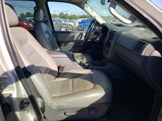 Zdjęcie 5 z aukcji – 2005 FORD EXPLORER X z VIN 1FMZU73E55UA39920