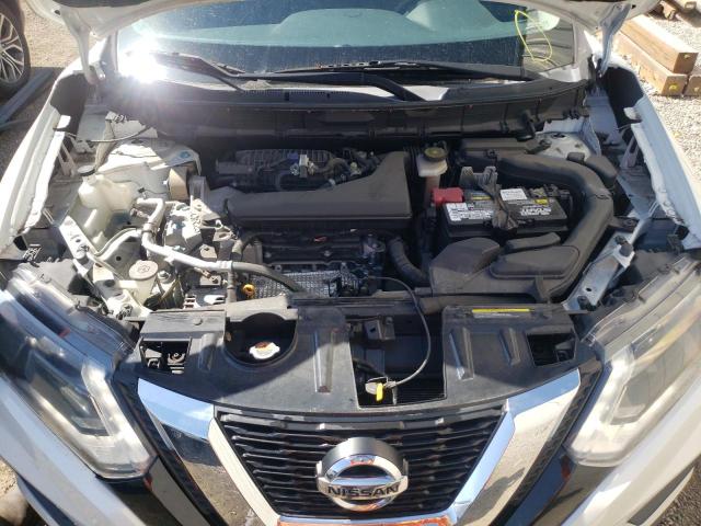 Photo 7 from auction – 2017 NISSAN ROGUE S with VIN KNMAT2MT0HP501386
