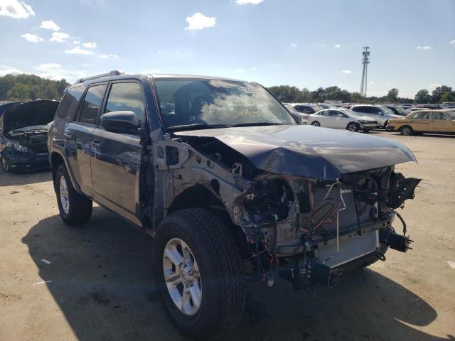 TOYOTA 4RUNNER SR 2022 with VIN JTEEU5JR8N5268398 - Photo from auction
