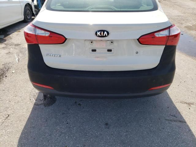 Photo 9 from auction – 2015 KIA FORTE LX with VIN KNAFK4A60F5258963