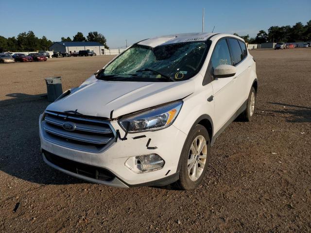 Photo 2 from auction – 2017 FORD ESCAPE SE with VIN 1FMCU0GD6HUD16190