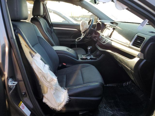 Photo 5 from auction – 2015 TOYOTA HIGHLANDER with VIN 5TDZKRFH1FS090624