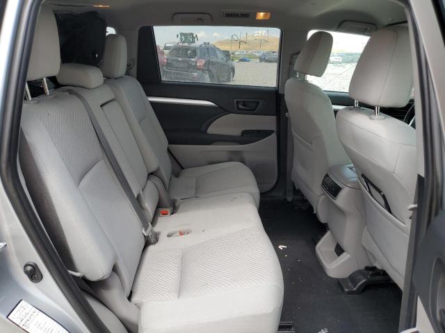Photo 6 from auction – 2019 TOYOTA HIGHLANDER with VIN 5TDBZRFH0KS954652