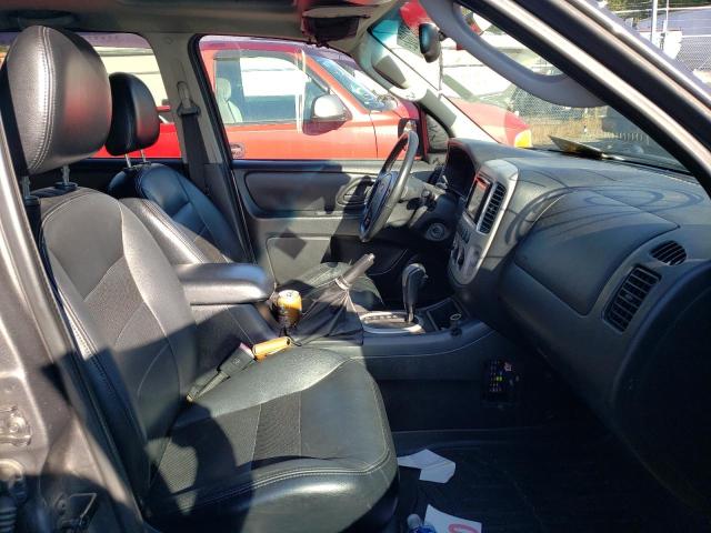 Photo 5 from auction – 2005 FORD ESCAPE LIM with VIN 1FMYU94165KC29496