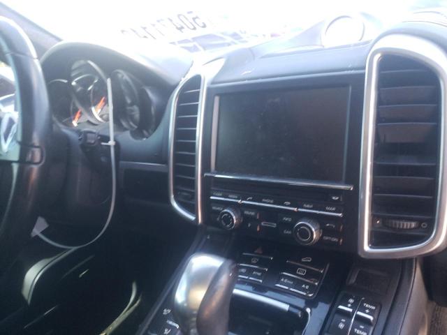 Photo 9 from auction – 2014 PORSCHE CAYENNE with VIN WP1AA2A23ELA96160