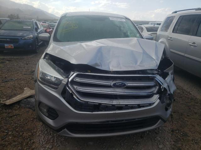 Photo 9 from auction – 2017 FORD ESCAPE SE with VIN 1FMCU9GD8HUD53701