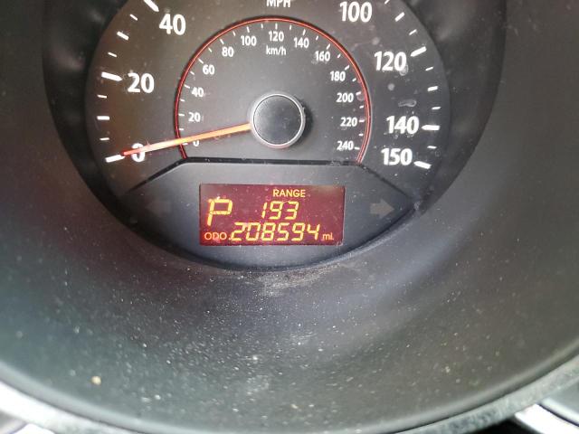 Photo 8 from auction – 2011 KIA SORENTO BA with VIN 5XYKTCA16BG155772