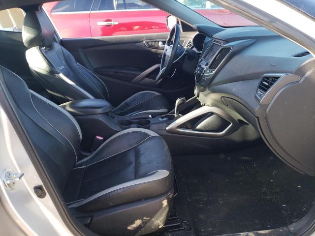 Photo 5 from auction – 2013 HYUNDAI VELOSTER T with VIN KMHTC6AE9DU121671