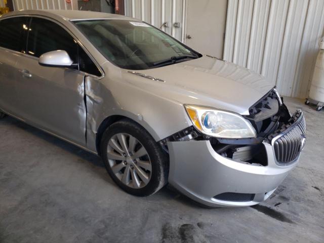 Photo 9 from auction – 2016 BUICK VERANO with VIN 1G4PP5SK1G4153152