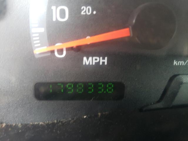 Photo 8 from auction – 2003 FORD F150 with VIN 2FTRX172X3CA17322