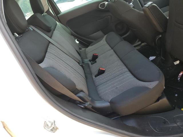Photo 6 from auction – 2017 FIAT 500L POP with VIN ZFBCFAAH4HZ039187