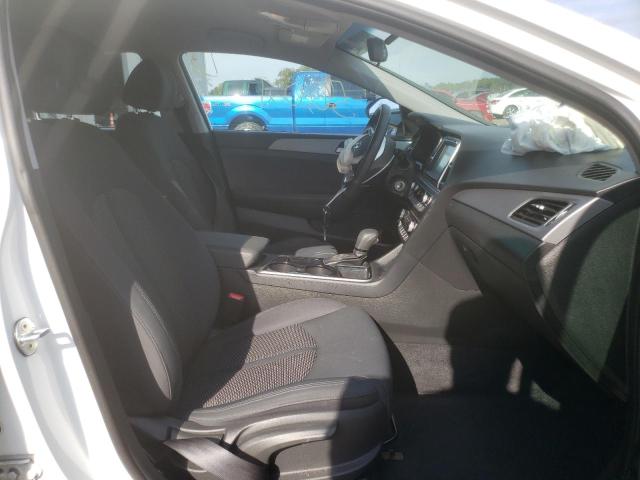 Photo 5 from auction – 2019 HYUNDAI SONATA SE with VIN 5NPE24AF2KH752847