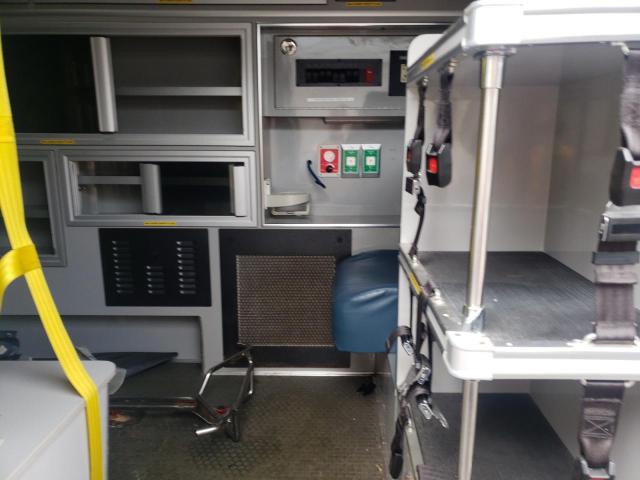 Photo 6 from auction – 2017 FORD TRANSIT T- with VIN 1FDBW2XM7HKB51408